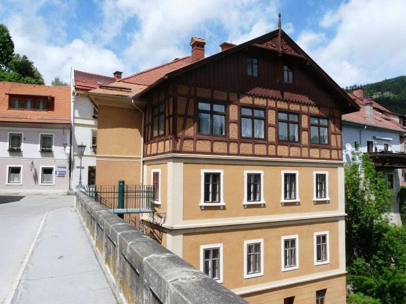 Apartment Zur Bruecke Murau Buitenkant foto